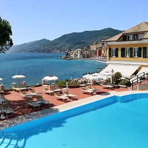 Cenobio Dei Dogi Camogli